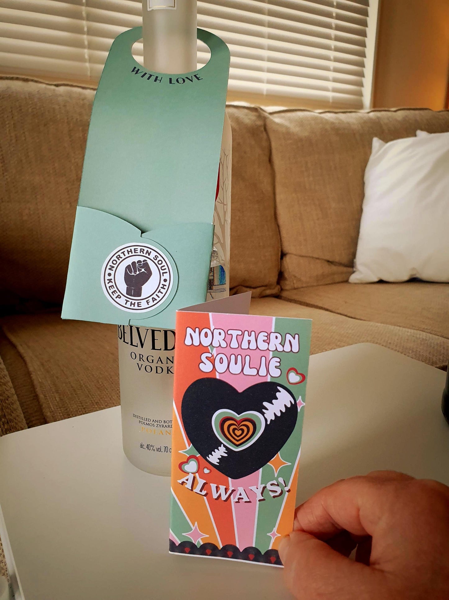 Northern Soul Gift Tag Bottle Hanger inc Mini Card : MINT GREEN