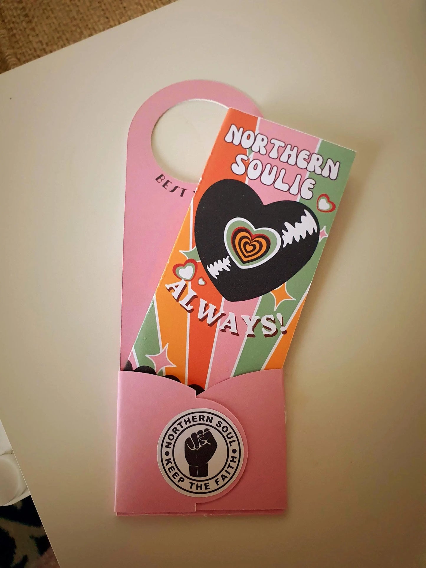 Northern Soul Gift Tag Bottle Hanger inc Mini Card : PINK