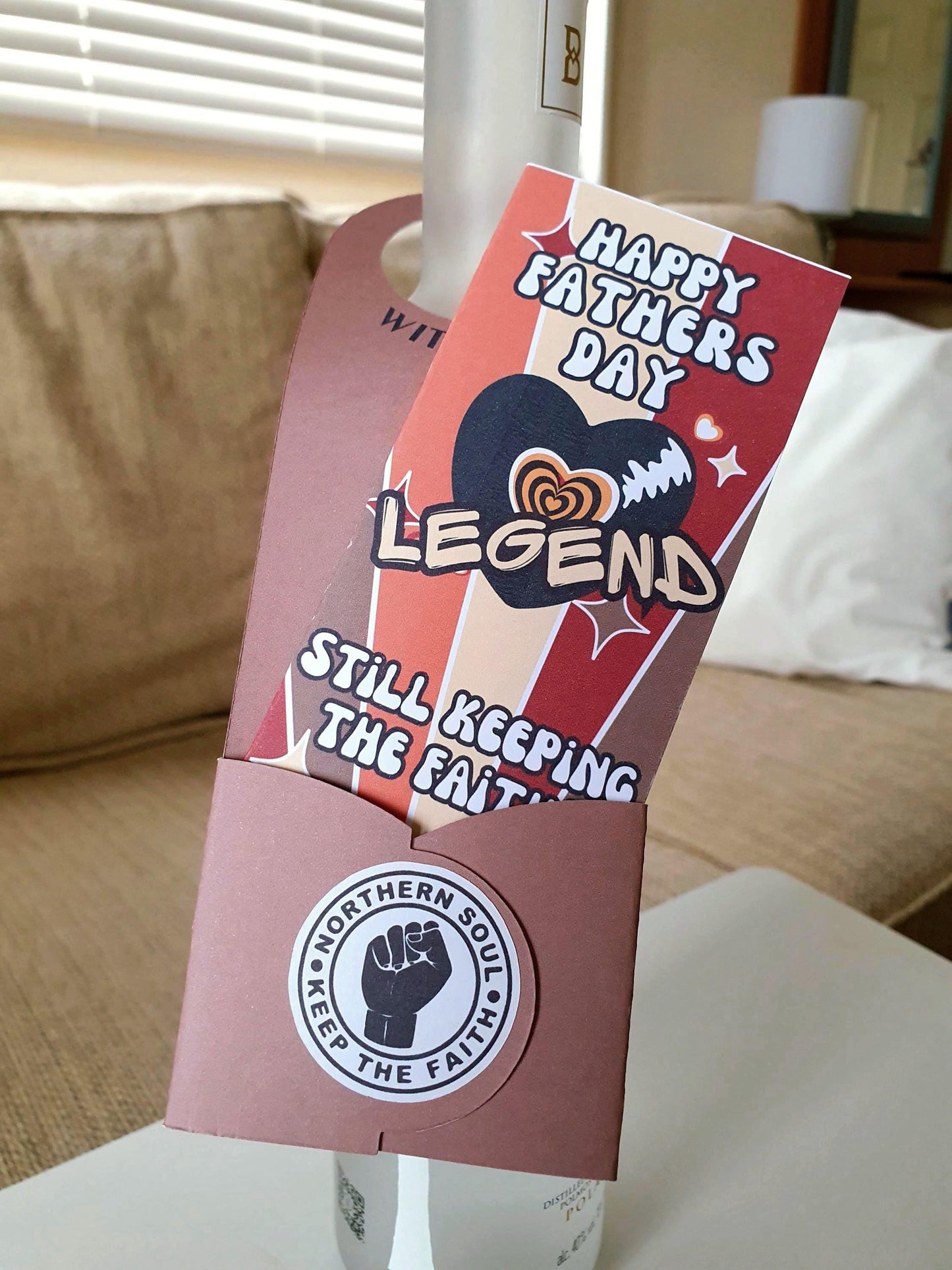 Northern Soul Father's Day Bottle Hanger Gift Tag Legend